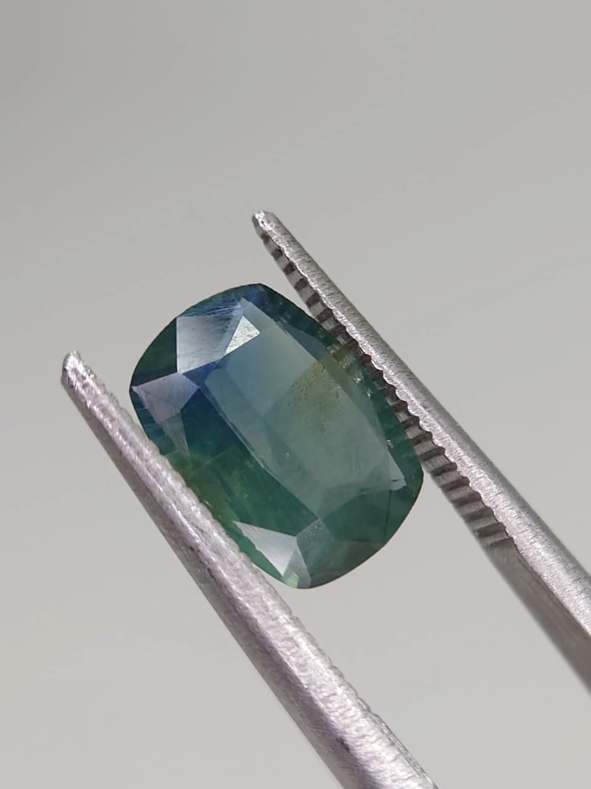 1.9ct Natural Bluish Green Sapphire from Nigeria — view 3